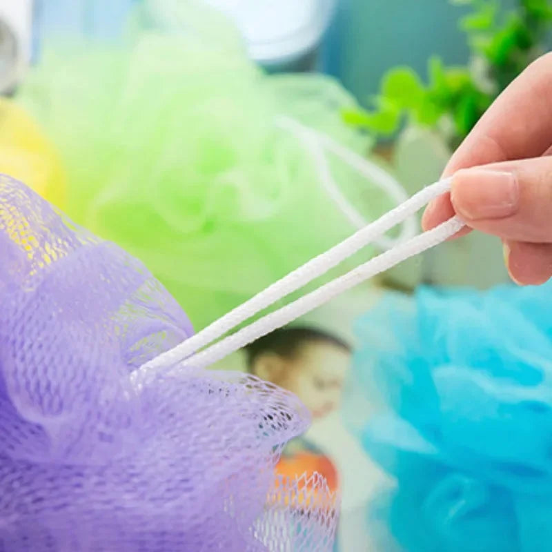 1/2pc Mini Soft Body Bubbles Sponge Bath Ball Nylon Scrubber Loofah Mesh Net Ball Cleaning Bath Sponge Multi-color Shower Flower