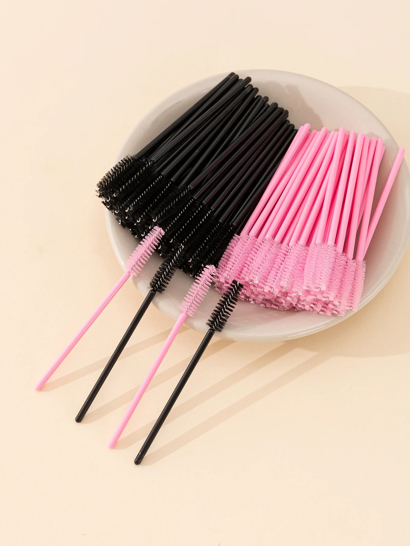 100PCS Eyelash Brushes Makeup Brushes Disposable Mascara Wands