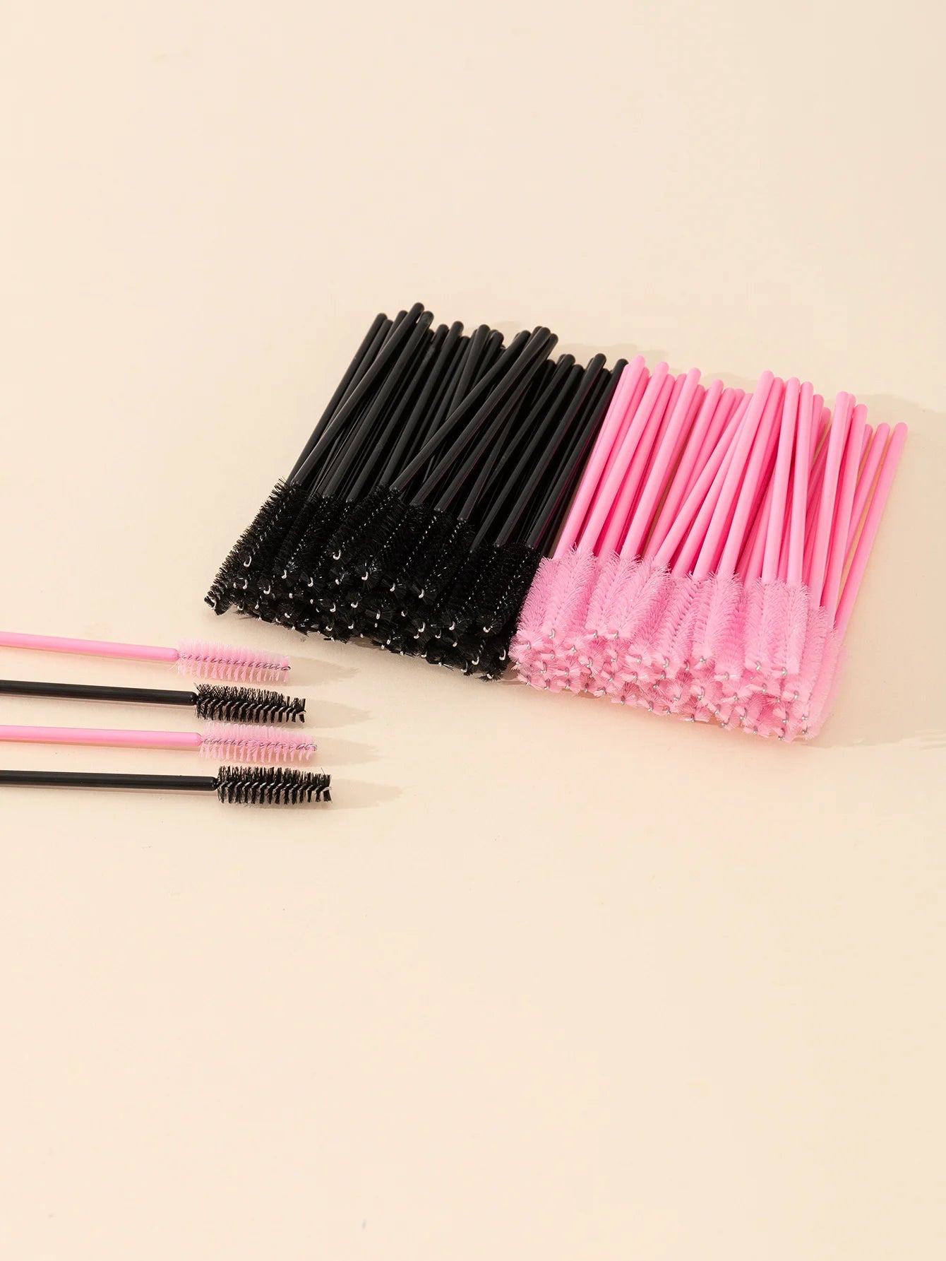 100PCS Eyelash Brushes Makeup Brushes Disposable Mascara Wands